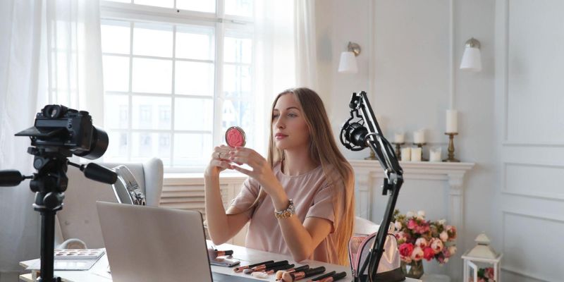 Influencer Affiliate Marketing 2